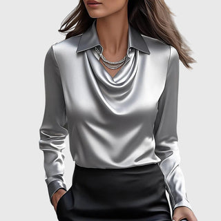 Bodil | Elegant bluse i skinnende sateng