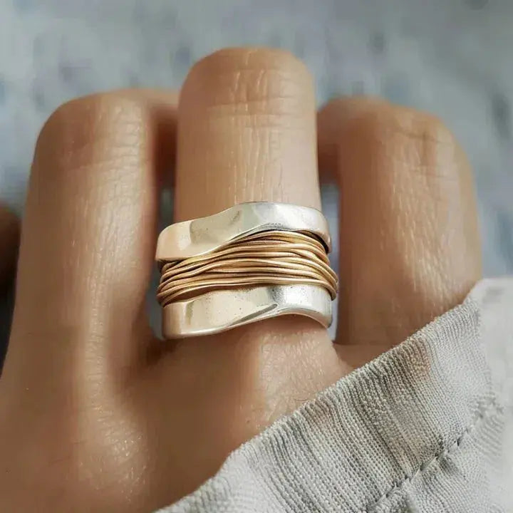 Sidabro žiedas su auksiniu akcentu