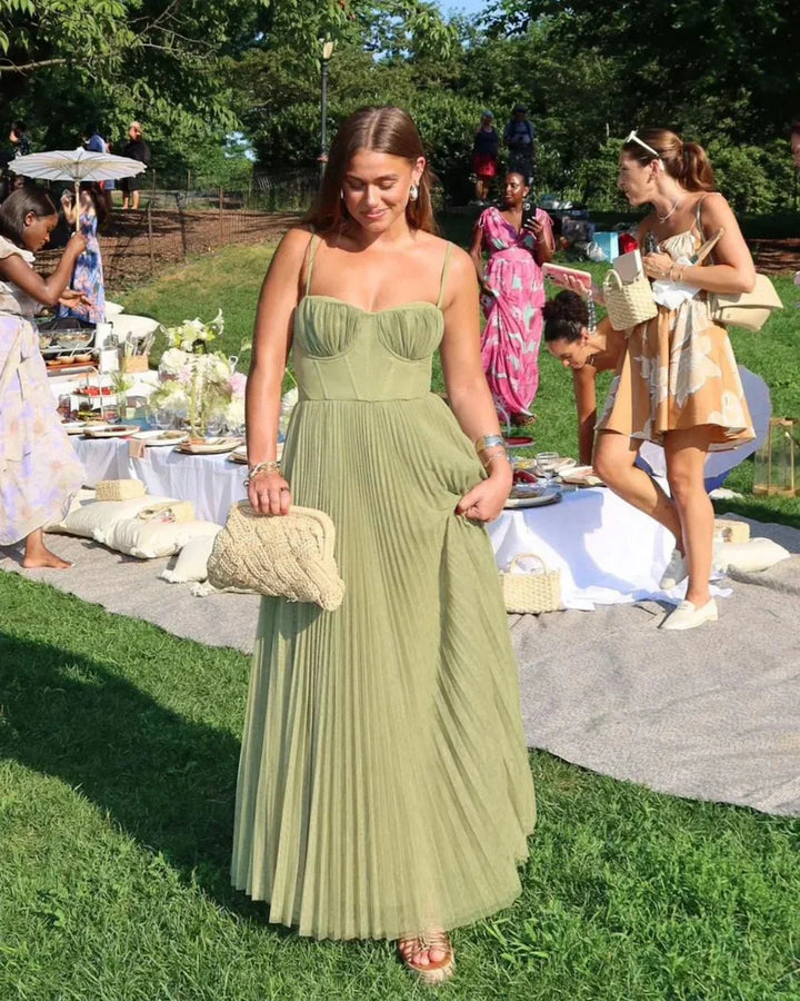 Isabella Dress – Pleated Style with Timeless Independence