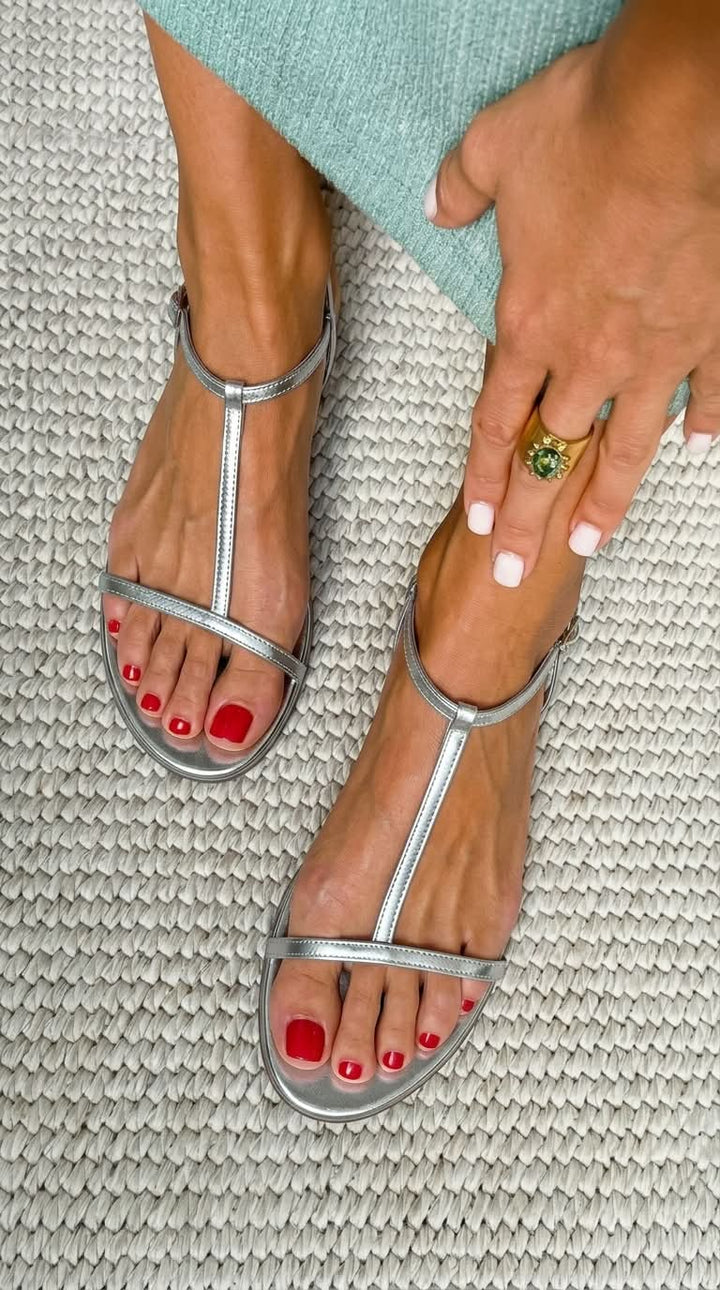 SANDALER-ELARA™