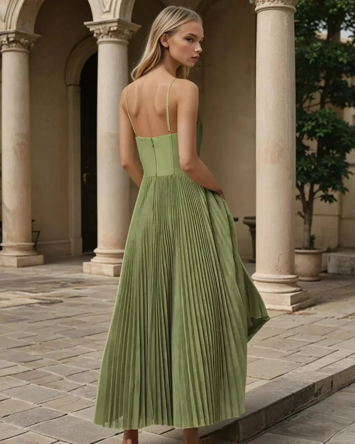 Isabella Dress – Pleated Style with Timeless Independence