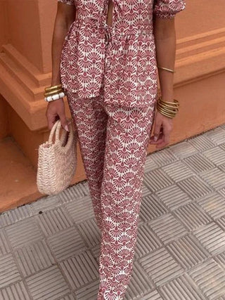 Lisa | Stilingas ir elegantiškas kostiumas