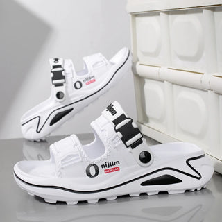 2026 Summer Men's Slippers Beach Clogs Outdoor Sandals Comfortable Soft EVA Slides Men Casual Garden Shoes Male Indoor Slippers