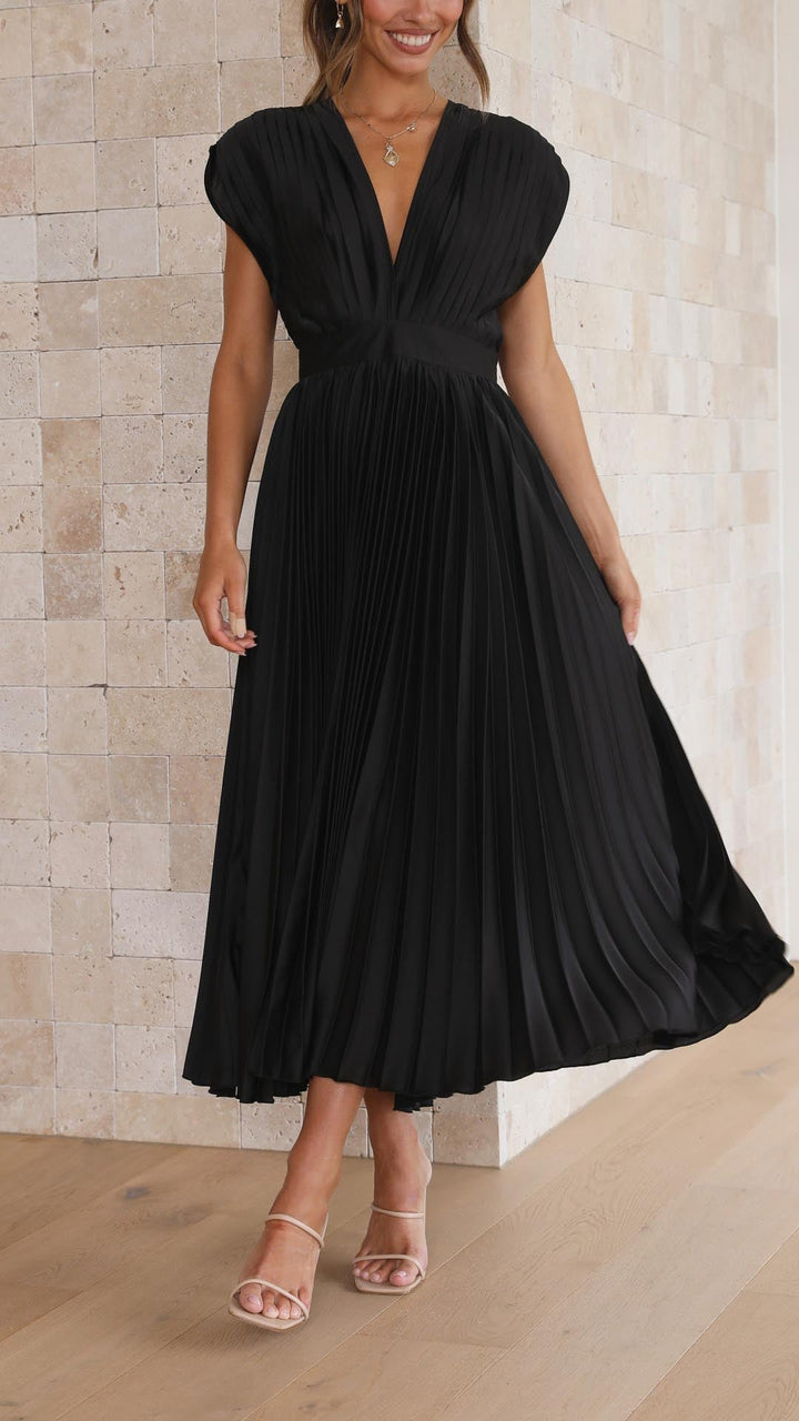 Isla | Stilinga plisuota suknelė