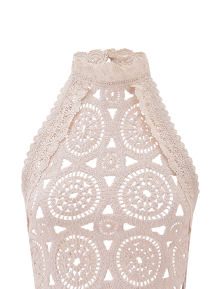"SYNTHIA NĖRINĖ VIRŠUTINĖ DALIS - KREMAS" can be rewritten as "SYNTHIA LACE TOP - CREAM".